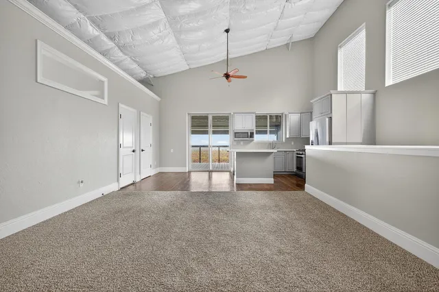 $1,200,000 | 14275 North Neeley Road, Lodi, CA 95242