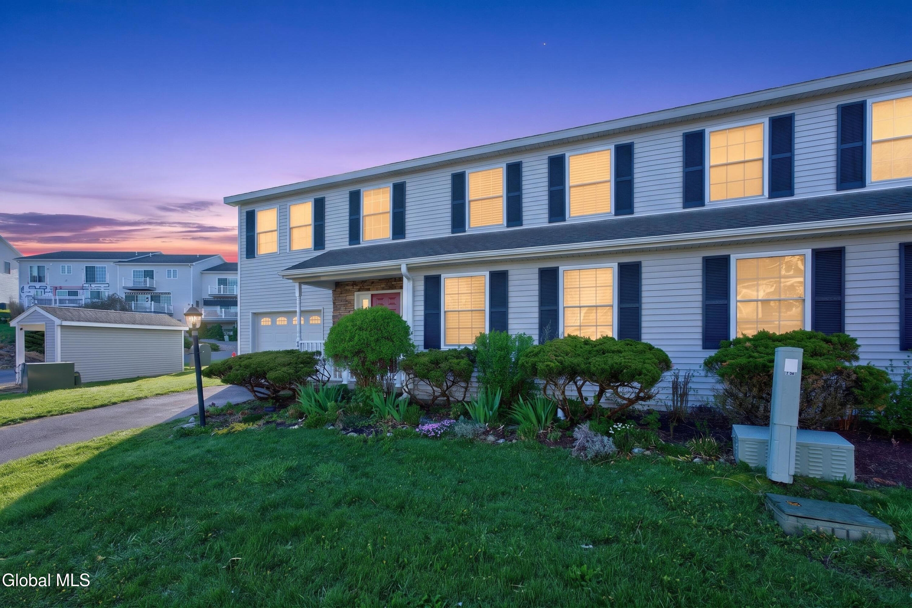 22 Van Winkle Rd