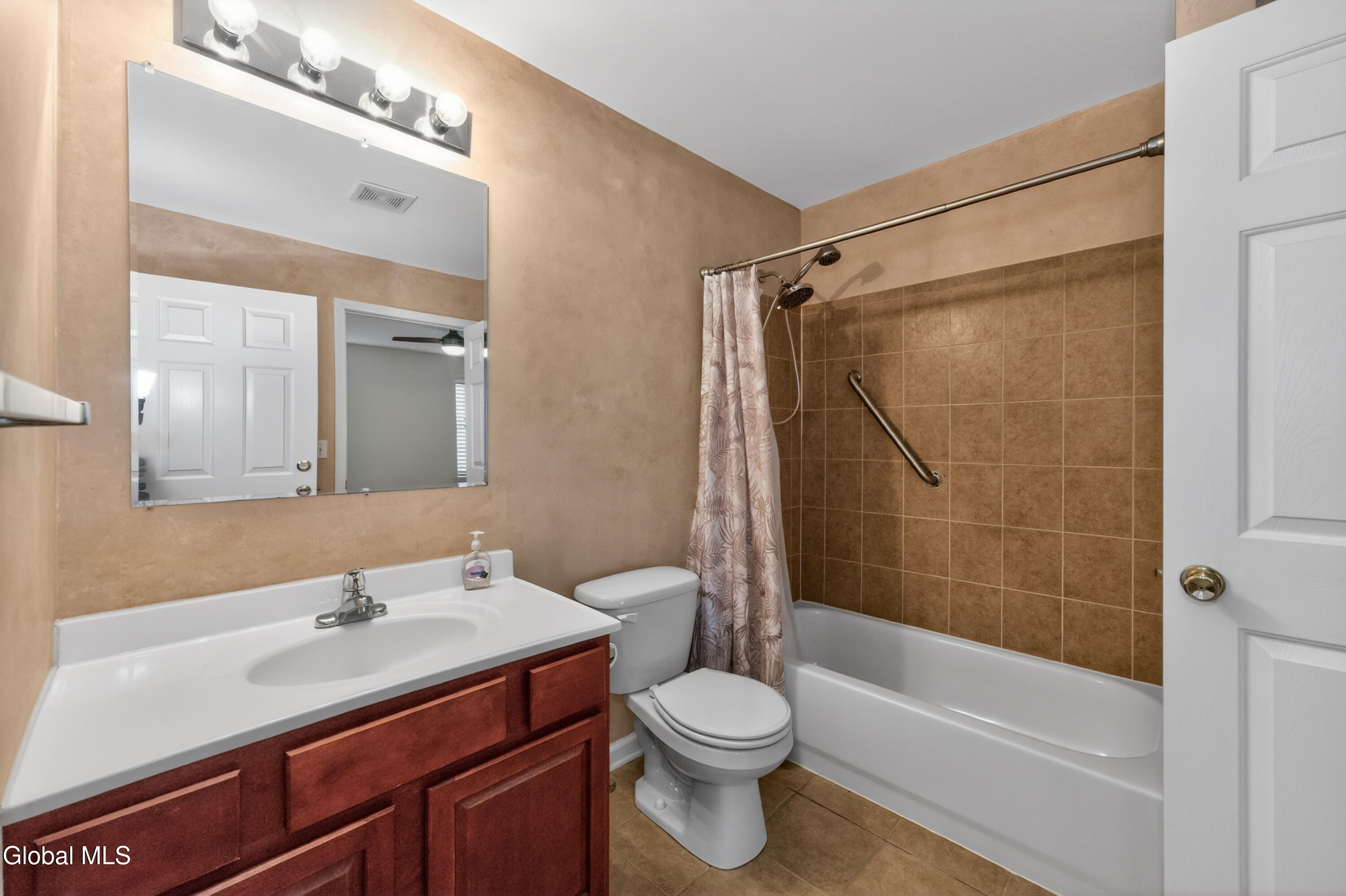 22 Van Winkle Road Hudson, NY 12534 - Photo 26 of 40 22 Van Winkle Rd