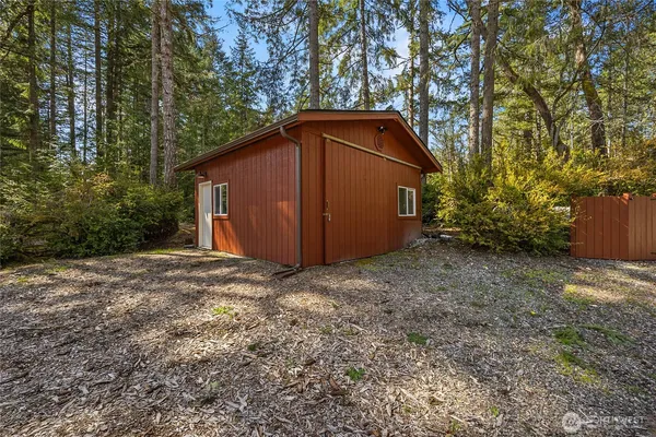$850,000 | 16318 82nd Street Northwest, Lakebay, WA 98349