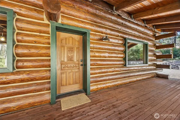 $850,000 | 16318 82nd Street Northwest, Lakebay, WA 98349