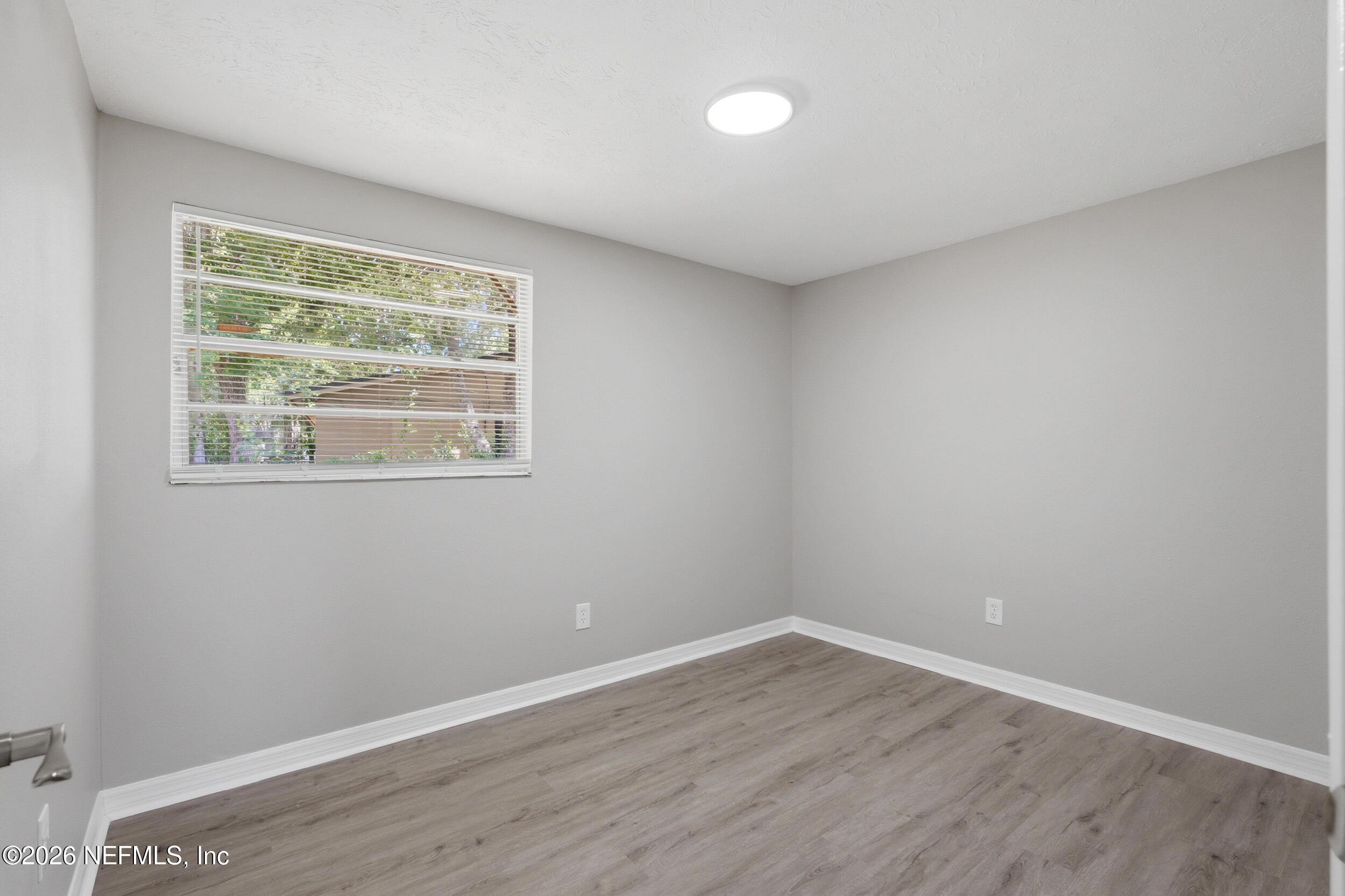 5327 Arrowsmith Road Jacksonville, FL 32208 - Photo 21 of 40 homeprimemedia-18