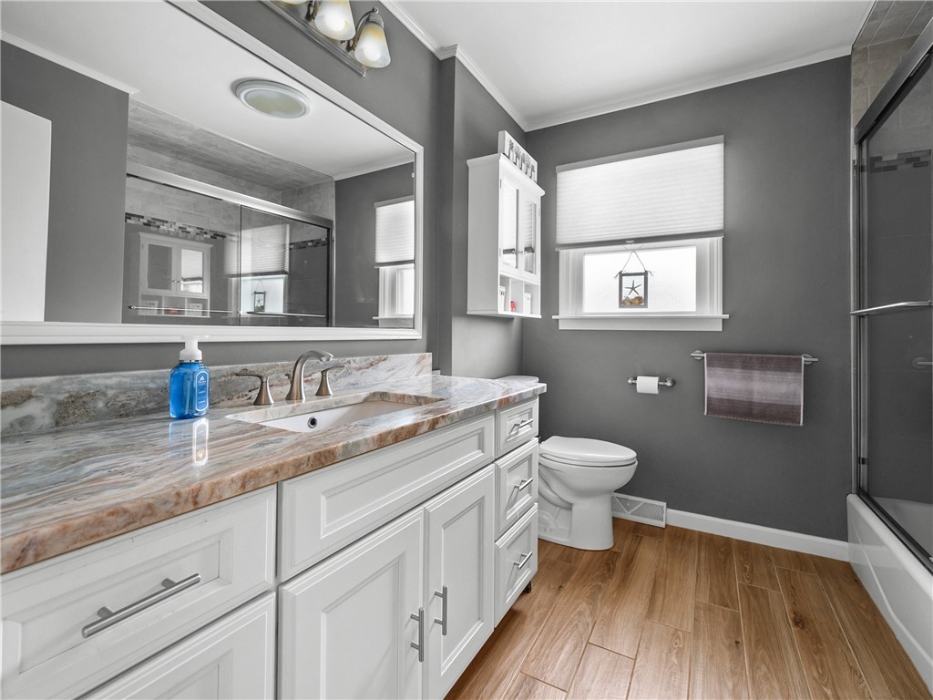 111 West Blue Ridge Road Cranston, RI 02920 - Photo 13 of 31