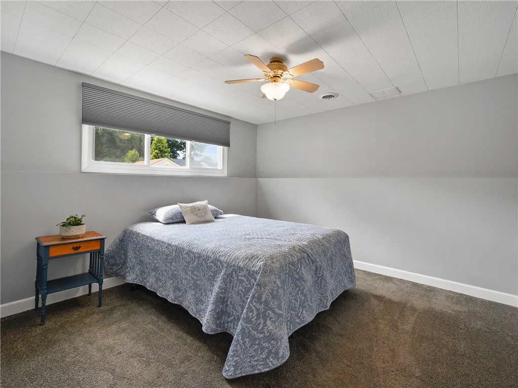 111 West Blue Ridge Road Cranston, RI 02920 - Photo 18 of 31