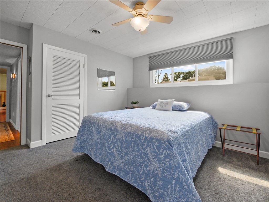 111 West Blue Ridge Road Cranston, RI 02920 - Photo 19 of 31