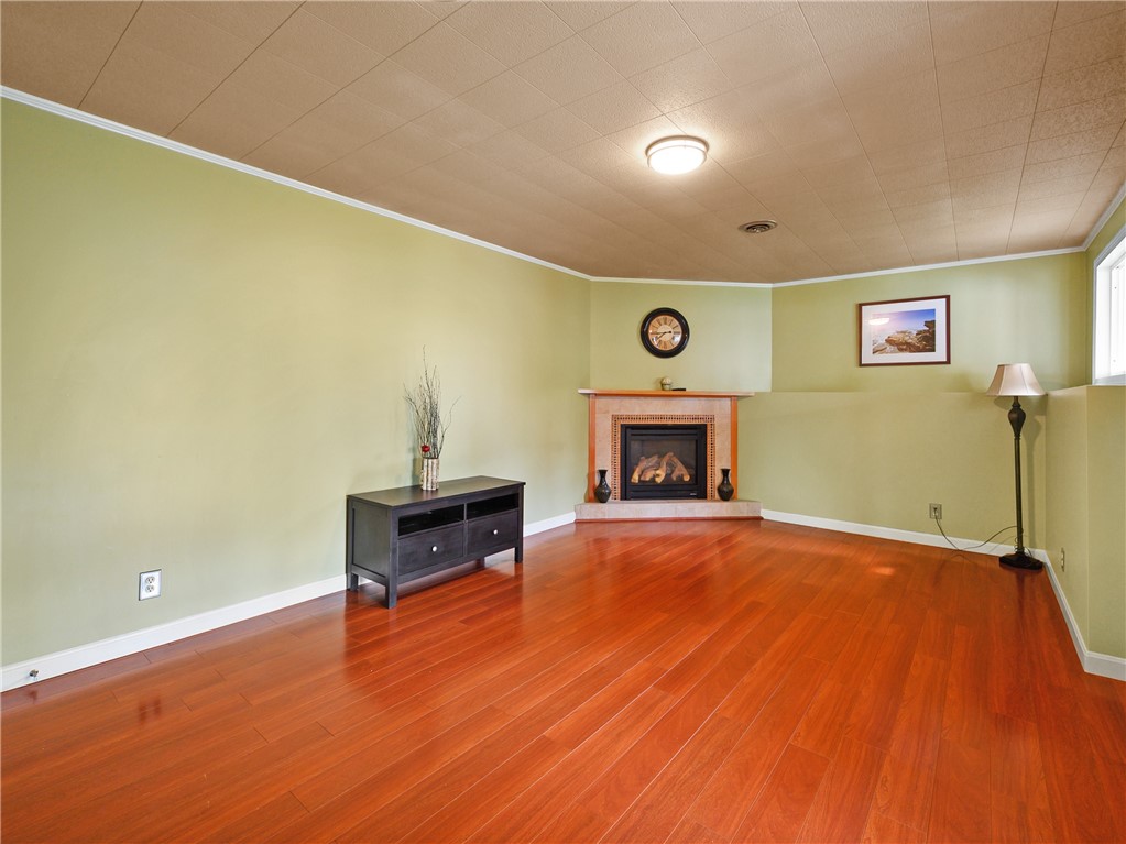 111 West Blue Ridge Road Cranston, RI 02920 - Photo 23 of 31