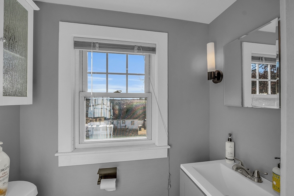 5 Arbor Road North Chelmsford, MA 01863 - Photo 18 of 30 Gallery Image 18