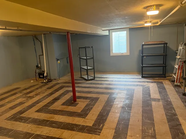 a view of empty room