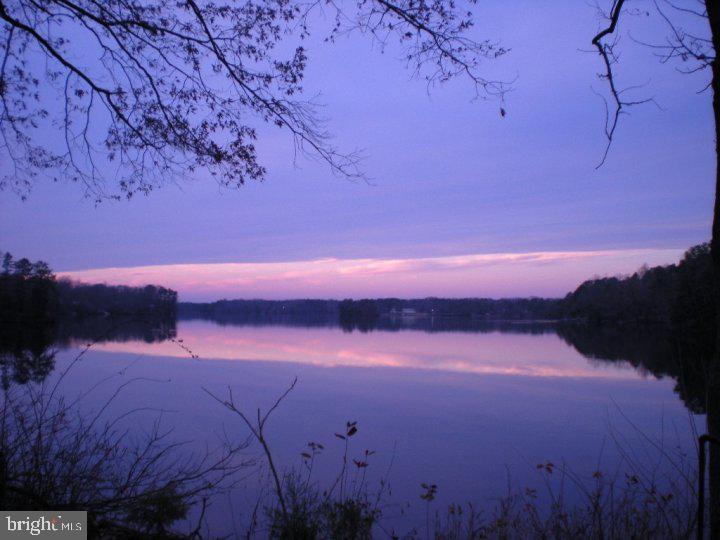 307 Iris Road Millville, NJ 08332 - Photo 9 of 13