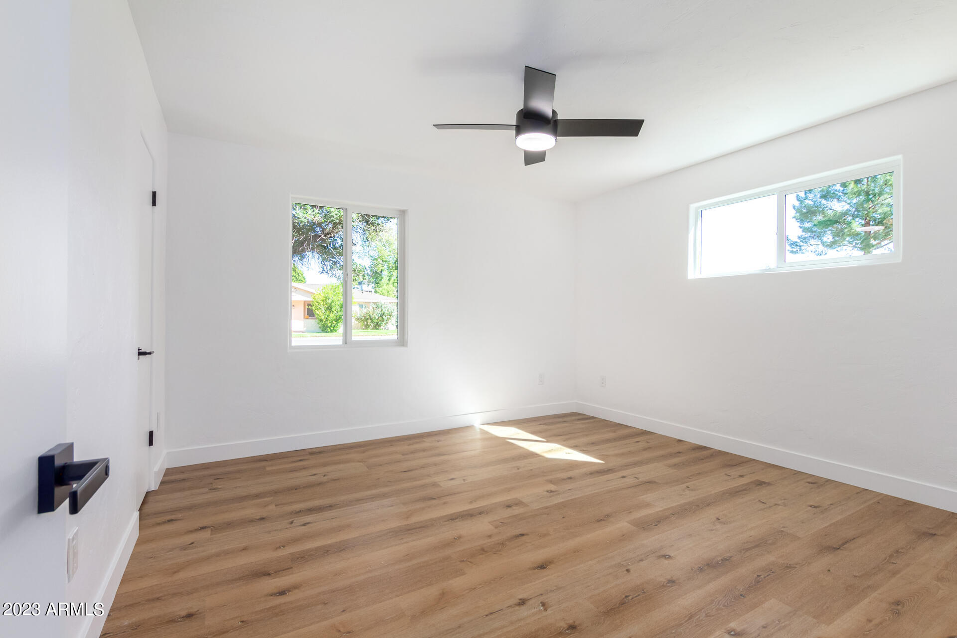 219 West Ruth Avenue Phoenix, AZ 85021 - Photo 19 of 23 Bedroom