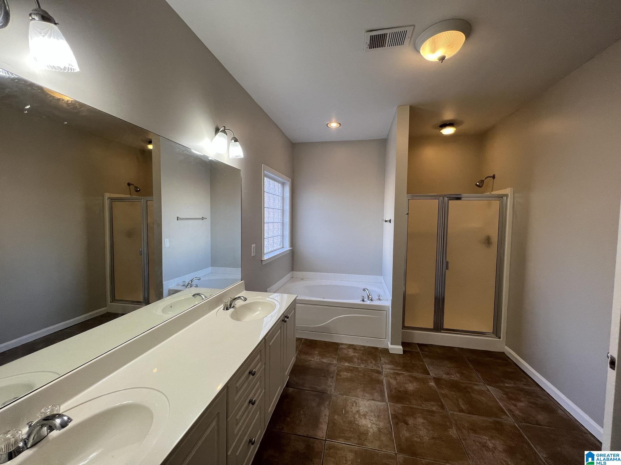 2285 Forest Lakes Lane Sterrett, AL 35147 - Photo 13 of 28