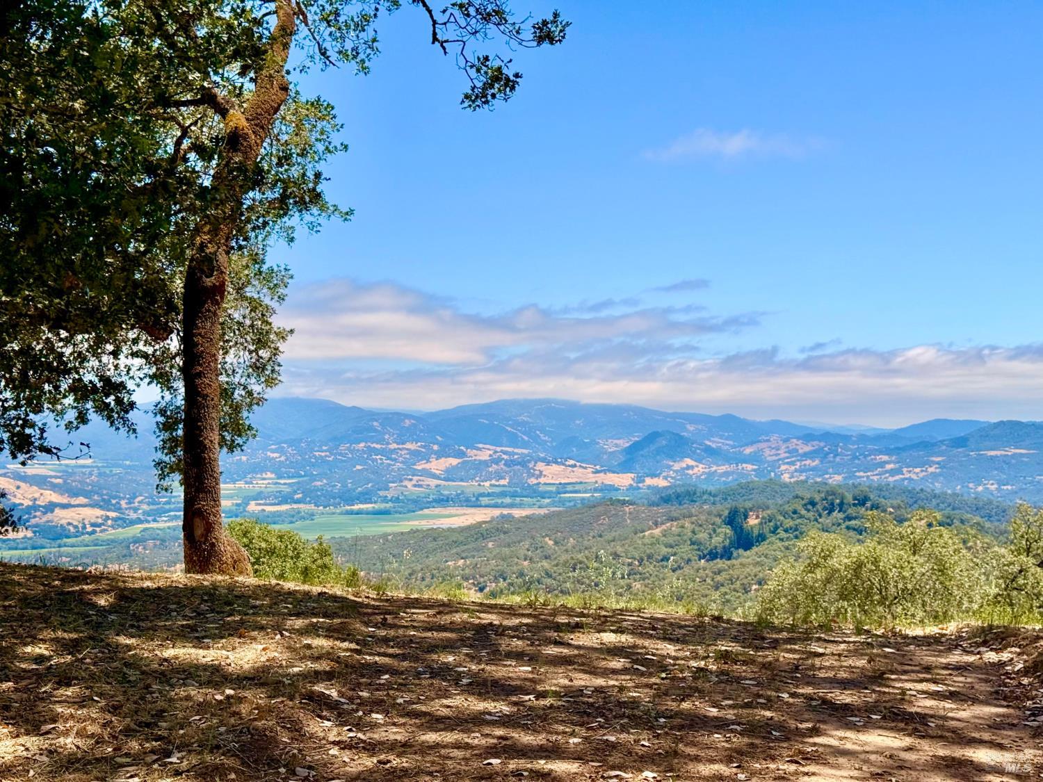 12801 Valley View Drive Ukiah, CA 95482 - Photo 21 of 29