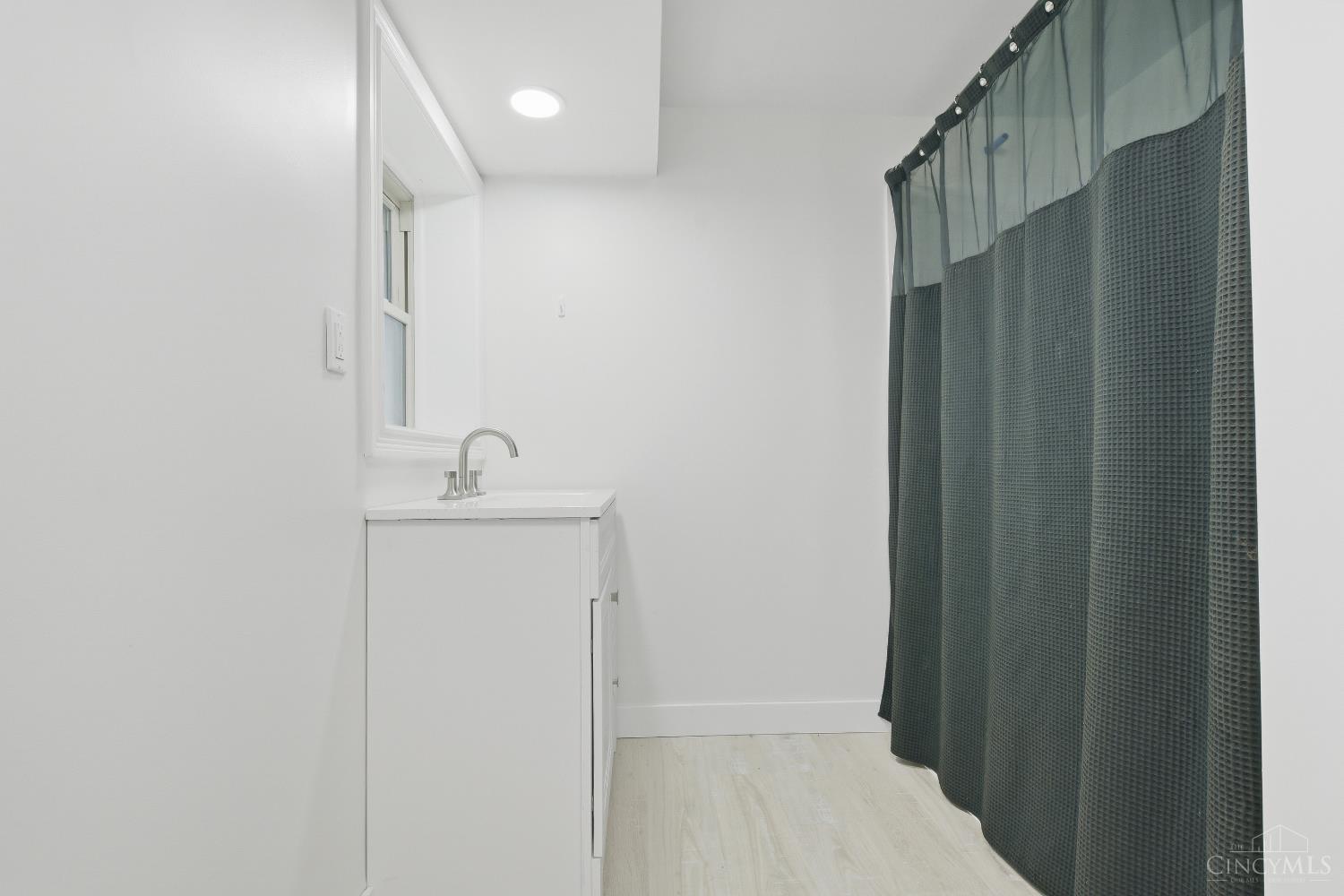 10467 West Mill Road Cincinnati, OH 45240 - Photo 22 of 31 Gallery Image 22