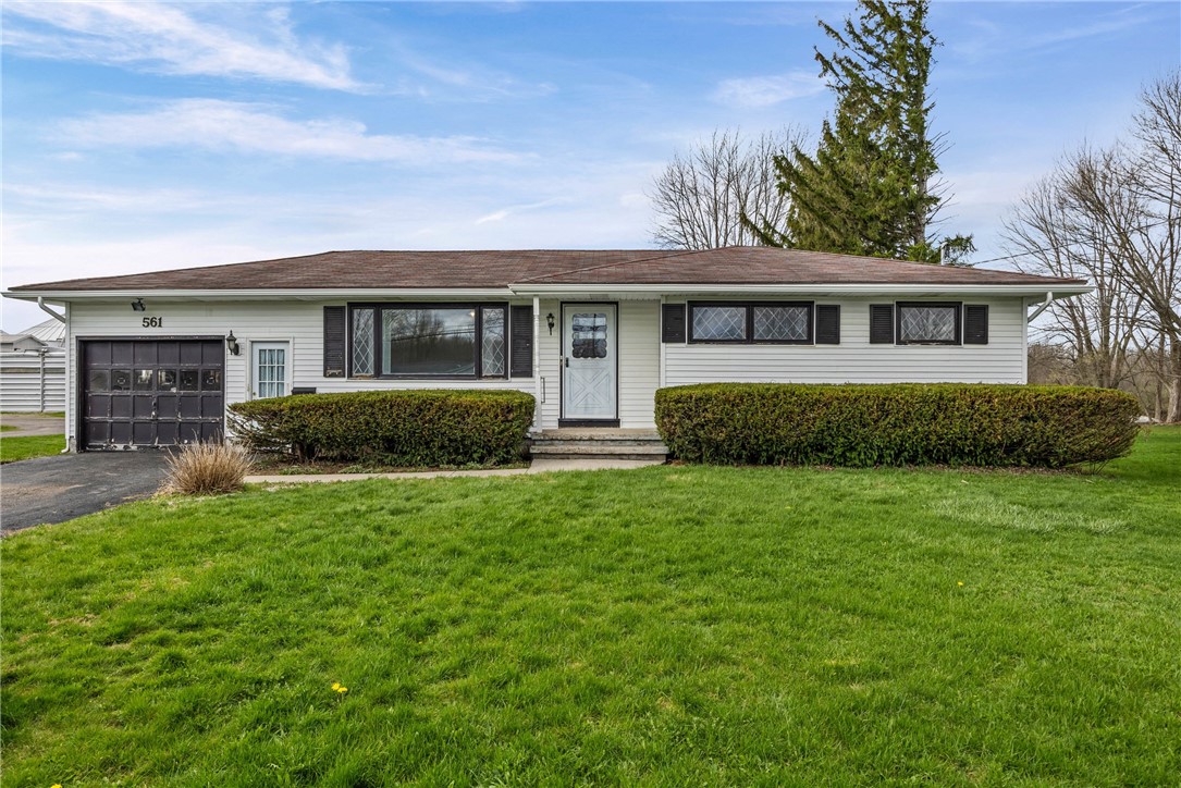 561 Gillett Road Ogden, NY 14559 - Photo 2 of 38