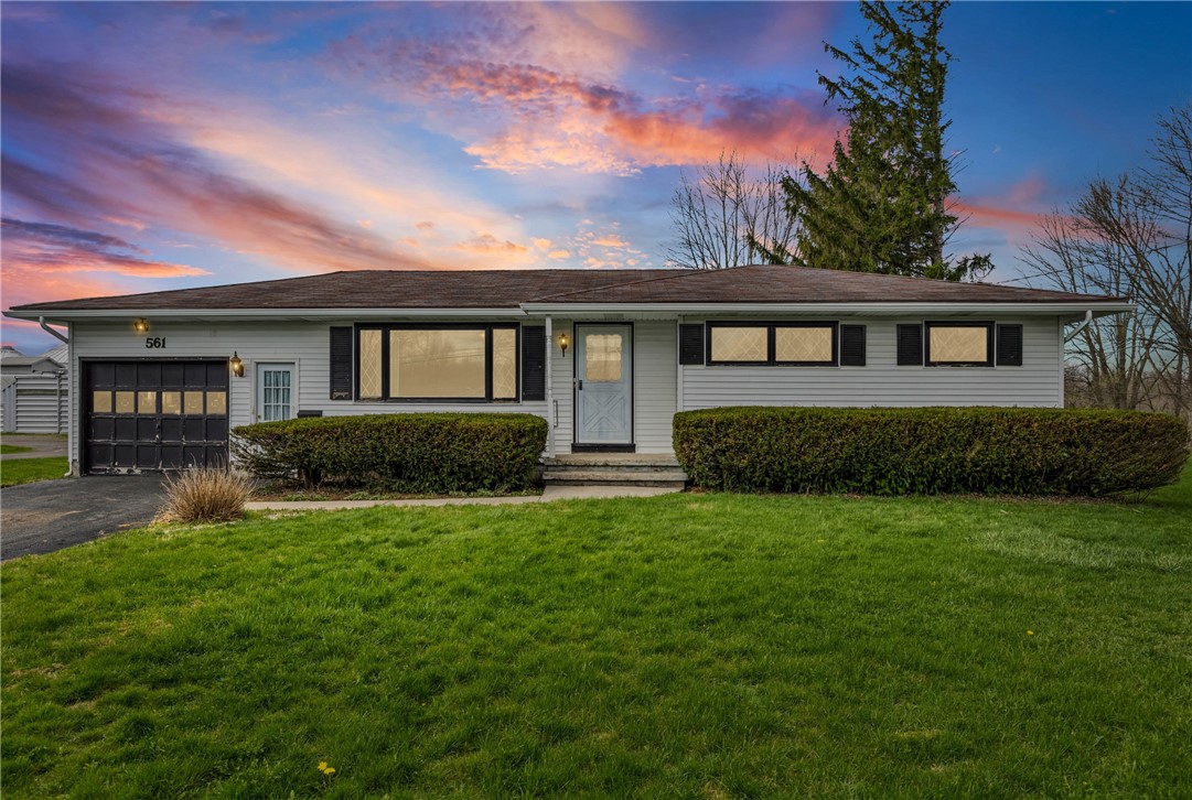 561 Gillett Road Ogden, NY 14559 - Photo 3 of 38