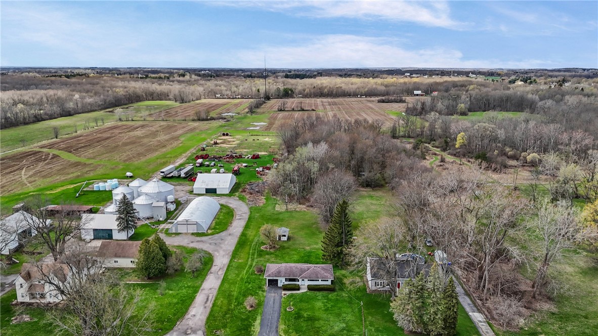 561 Gillett Road Ogden, NY 14559 - Photo 37 of 38