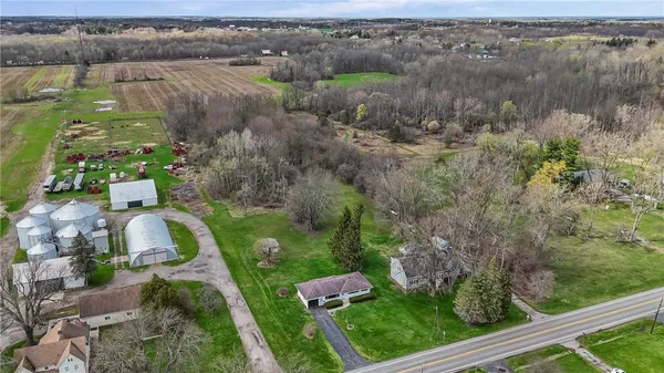 $179,900 | 561 Gillett Road, Ogden, NY 14559