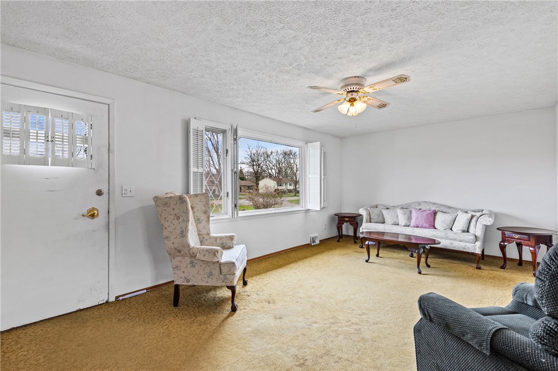 561 Gillett Road Ogden, NY 14559 - Photo 6 of 38