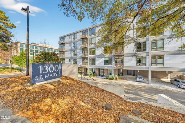 $349,900 | 1300 St Marys Street, Unit 203, Raleigh, NC 27605