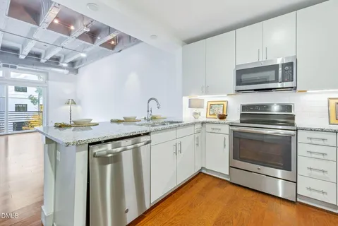 $345,000 | 1300 St Marys Street, Unit 203, Raleigh, NC 27605
