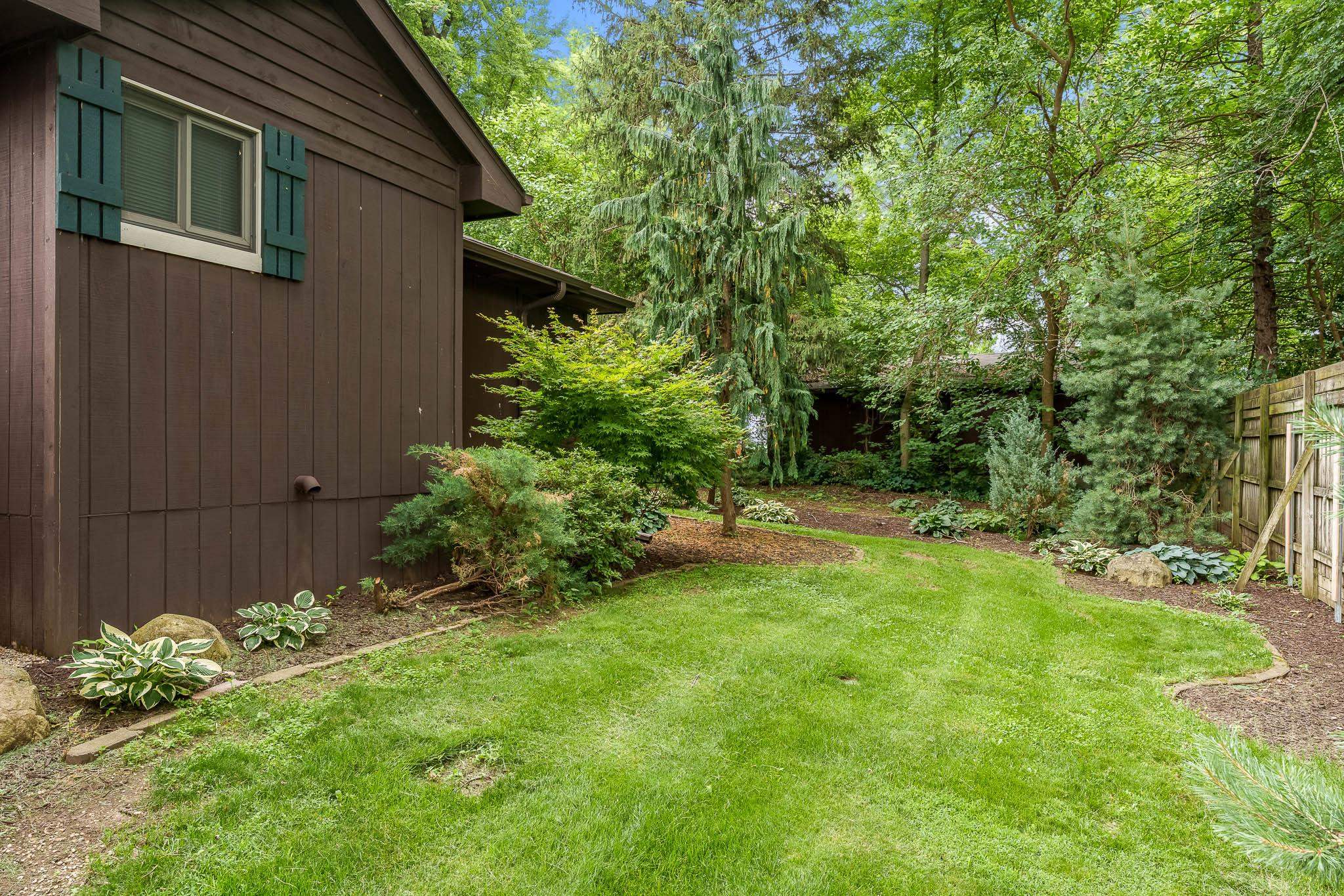 5491 Tate Road Rockford, IL 61101 - Photo 9 of 56