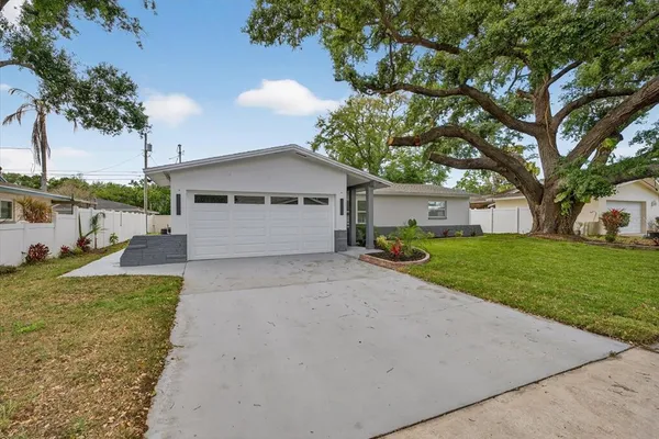 $495,000 | 1864 Paradise Lane, Clearwater, FL 33756