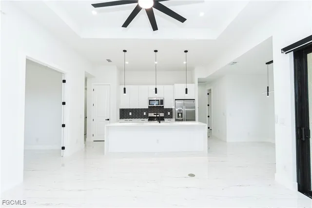 $2,500 | 903 Northeast 23rd Street, Cape Coral, FL 33909