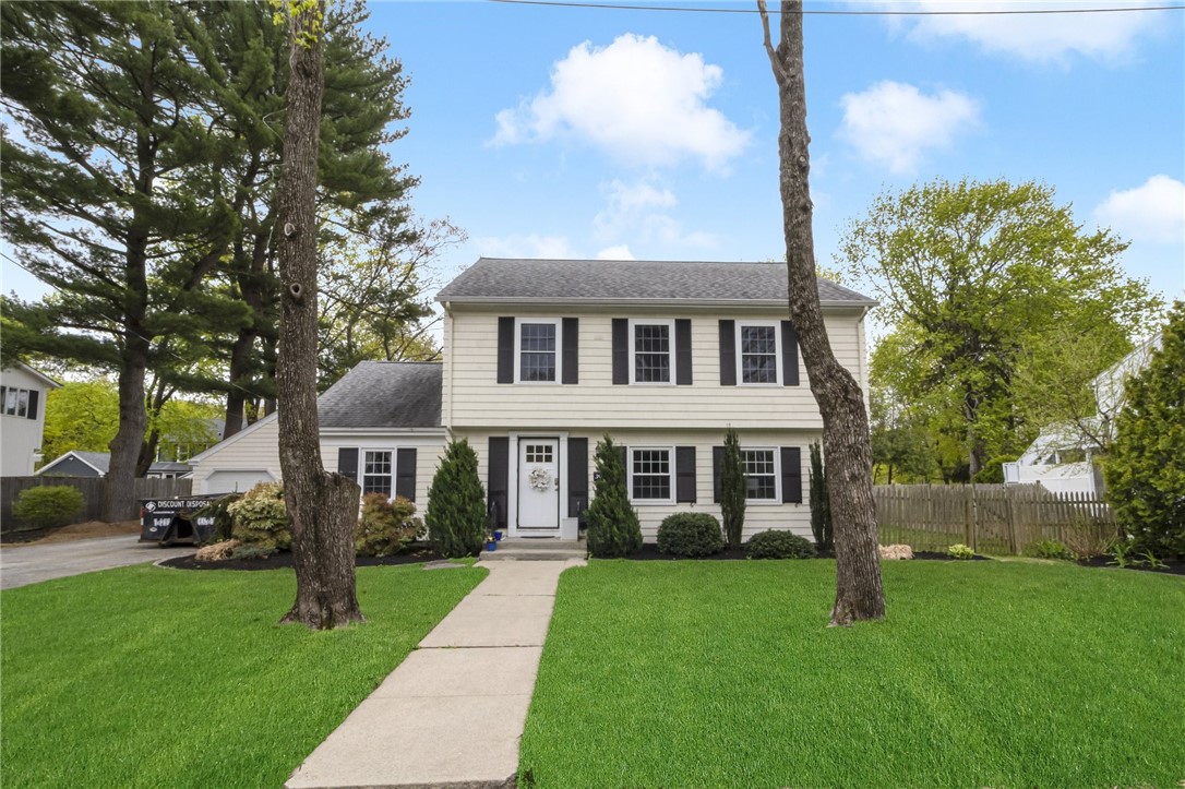 30 Overfield Road East Greenwich, RI 02818 - Photo 3 of 50