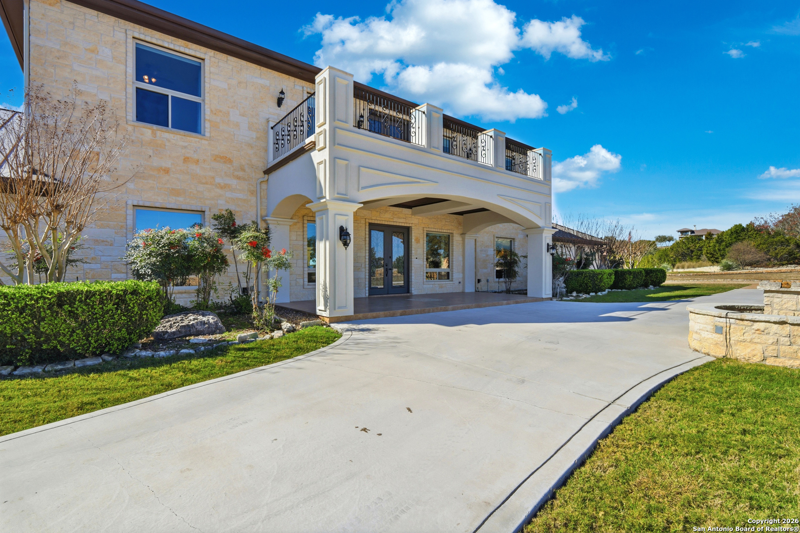 1030 Mystic Parkway Spring Branch, TX 78070 - Photo 6 of 63 a view of a building with a yard