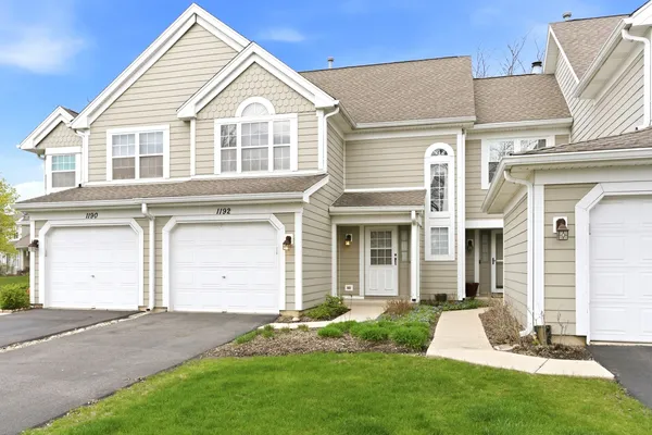 $300,000 | 1192 Scott Court, Carol Stream, IL 60188