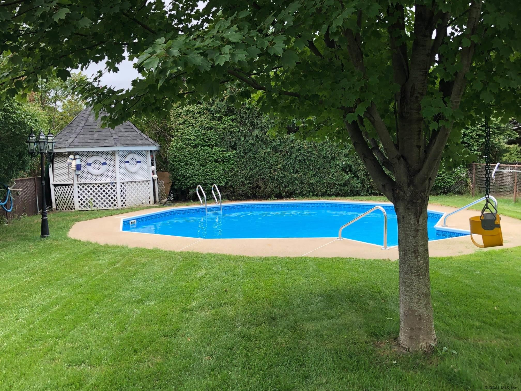 2027 Cardiff Road Rotterdam, NY 12303 - Photo 35 of 41 Photo 35