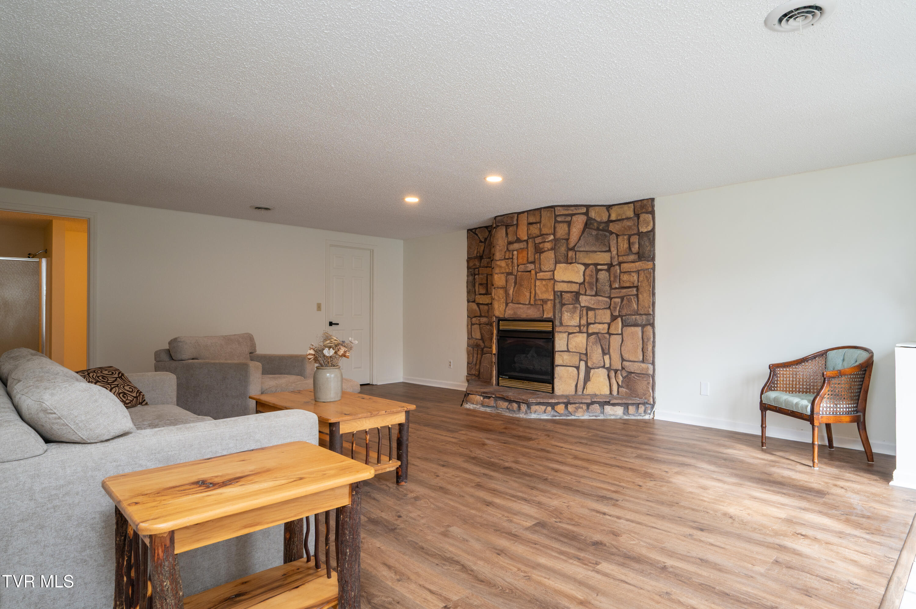 744 Stuffle Street Kingsport, TN 37660 - Photo 56 of 71 Stuffle-6