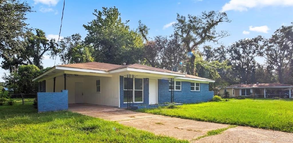 5206 Lanny Street Alexandria, LA 71303 - Photo 2 of 19