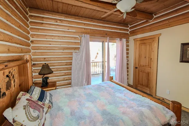 a view of a storage & utility room