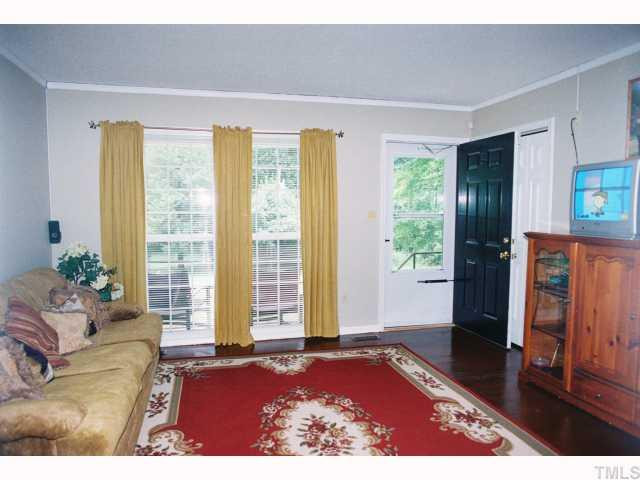 5028 Royal Acres Road Raleigh, NC 27610 - Photo 3 of 12 Living Room
