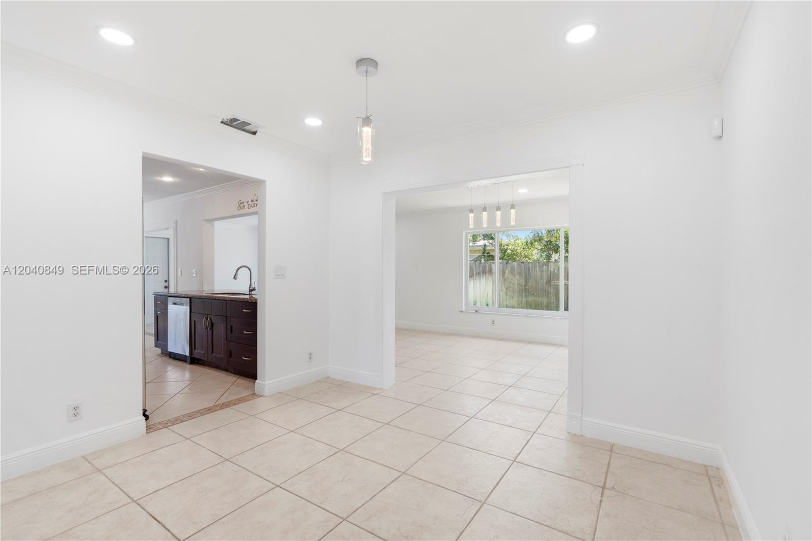 5160 Southwest 8th Street Margate, FL 33068 - Photo 9 of 28