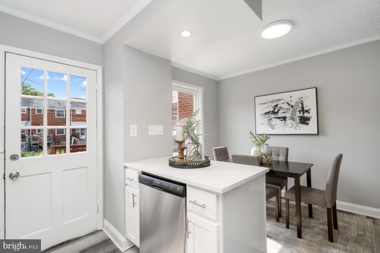 166 Orville Road Baltimore, MD 21221 - Photo 15 of 32 Gallery Image 15
