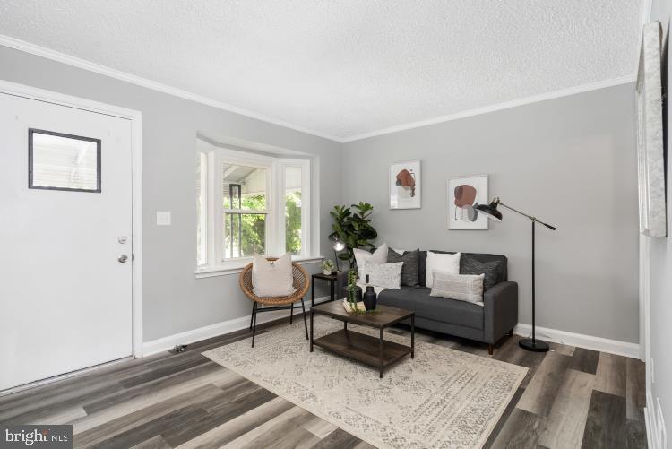 166 Orville Road Baltimore, MD 21221 - Photo 6 of 32 Gallery Image 6