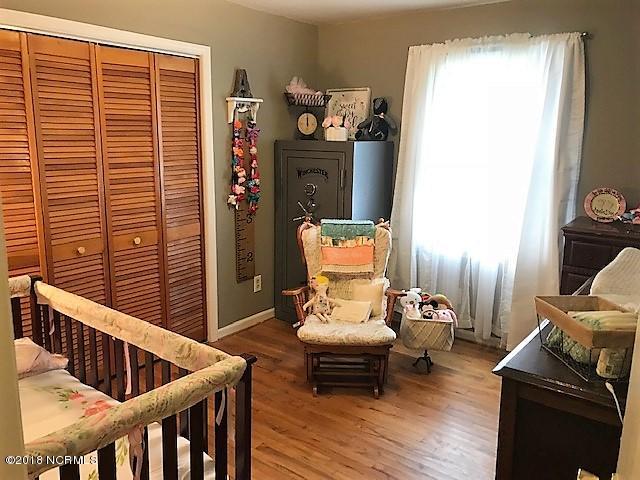 659 Suggs Road Tarboro, NC 27886 - Photo 13 of 24 659 Suggs Rd bedroom 1a