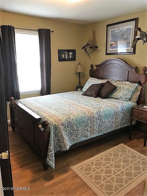 659 Suggs Road Tarboro, NC 27886 - Photo 20 of 24 659 Suggs Rd bedroom 3