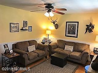 659 Suggs Road Tarboro, NC 27886 - Photo 5 of 24 659 suggs Rd livingroom 2