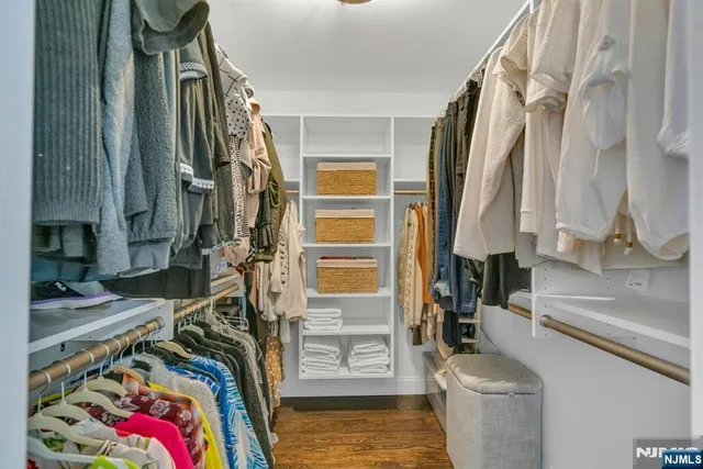 $879,000 | 56 Peach Hill Court, Ramsey, NJ 07446