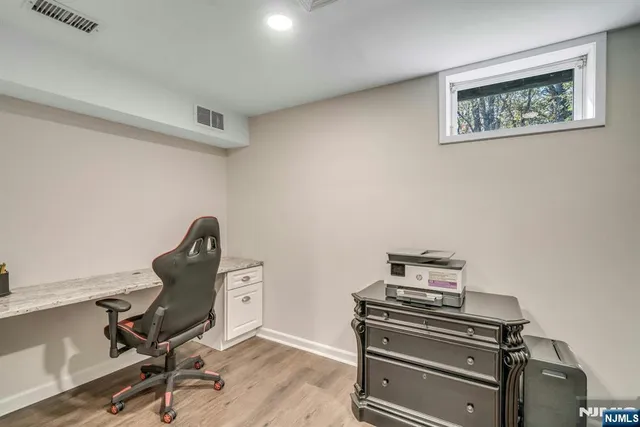 $879,000 | 56 Peach Hill Court, Ramsey, NJ 07446