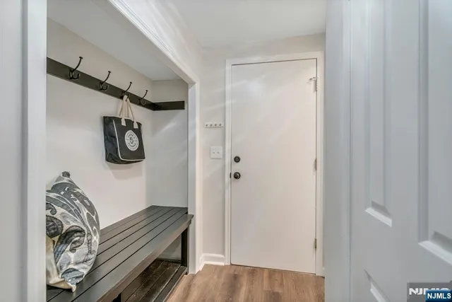 $879,000 | 56 Peach Hill Court, Ramsey, NJ 07446