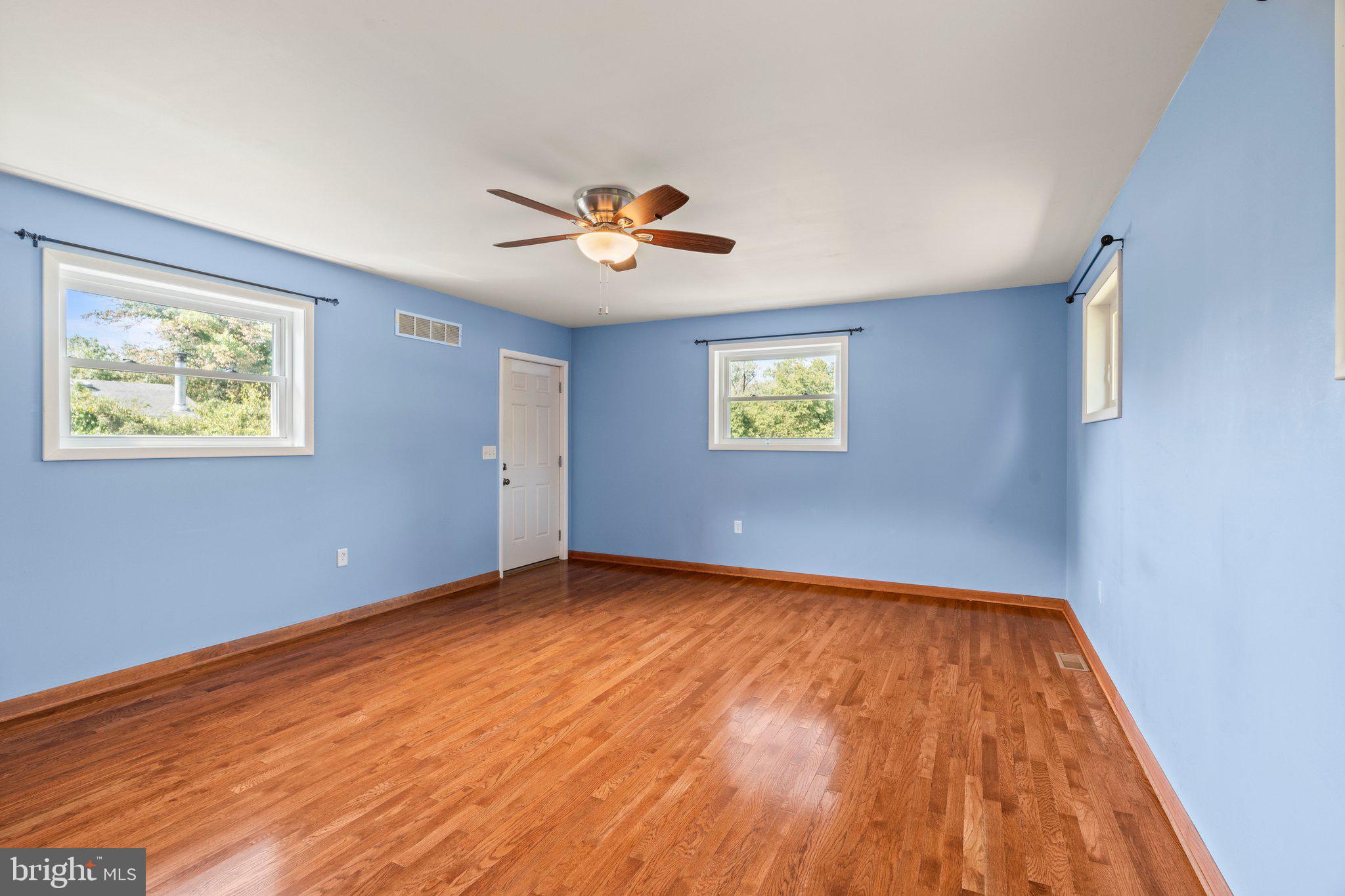 281 Pennington - Harbourton Road Pennington, NJ 08534 - Photo 13 of 35 a view of an empty room with a window