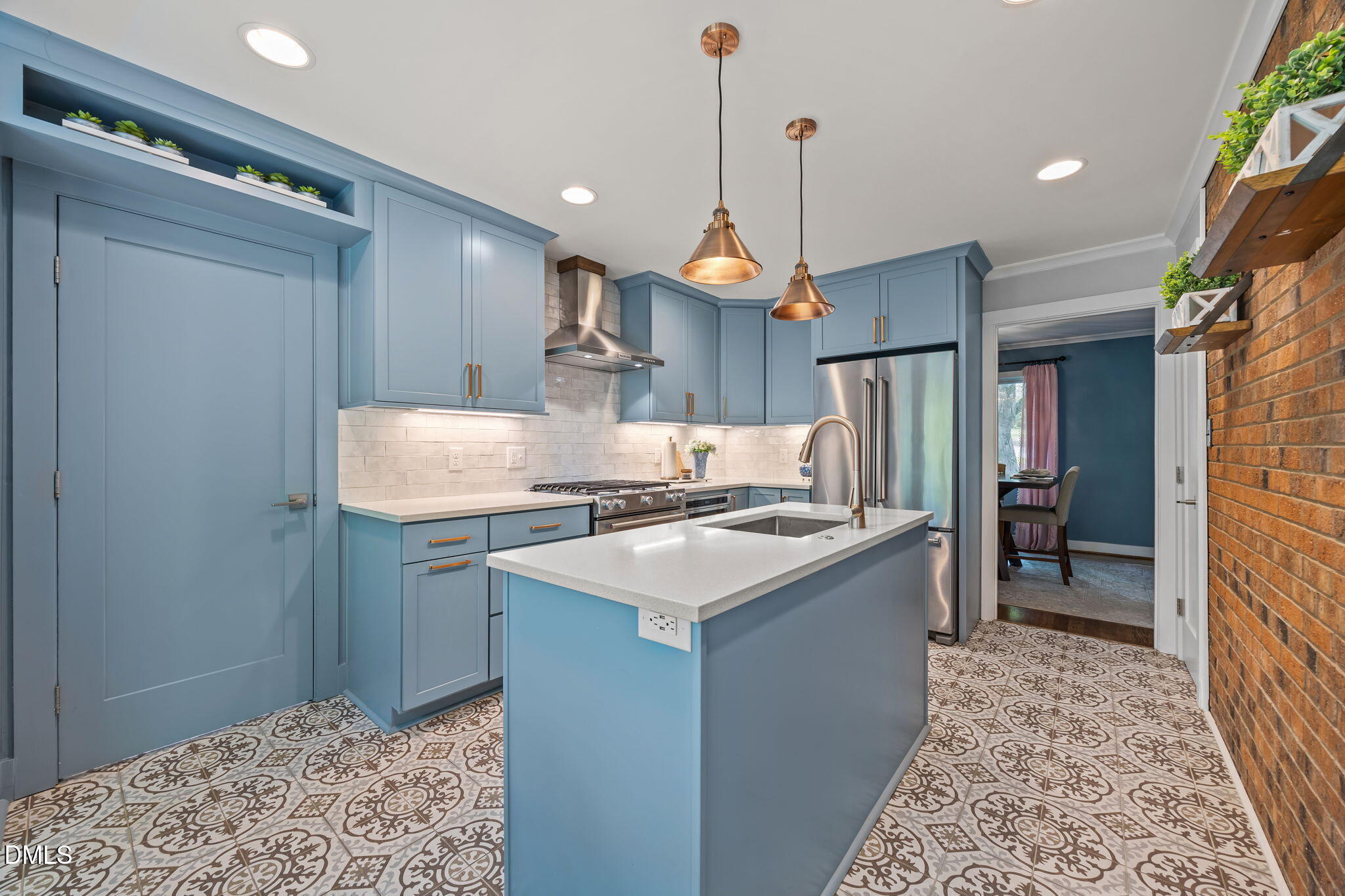 6501 Rainbow Court Raleigh, NC 27612 - Photo 12 of 41 Kitchen