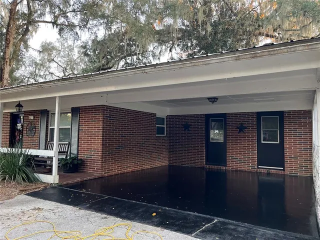 $390,000 | 13565 Northeast 38th Avenue, Anthony, FL 32617