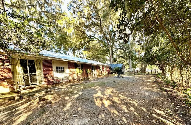 $390,000 | 13565 Northeast 38th Avenue, Anthony, FL 32617