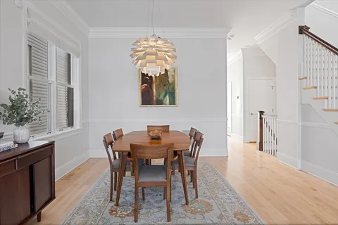 $1,800,000 | 2131 West Melrose Street, Chicago, IL 60618