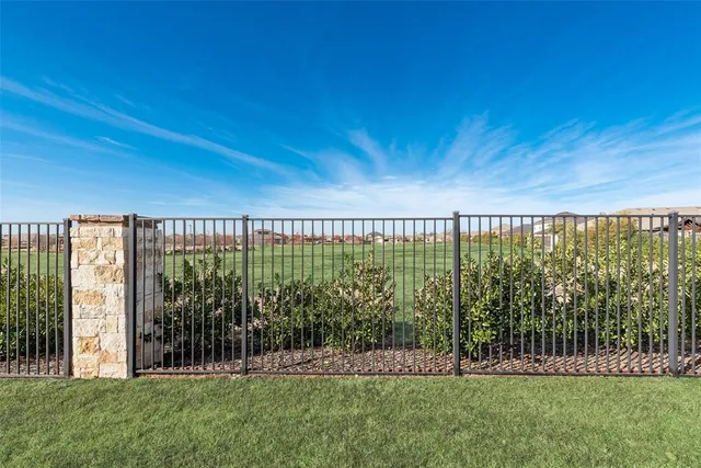 a view of outdoor space with a garden